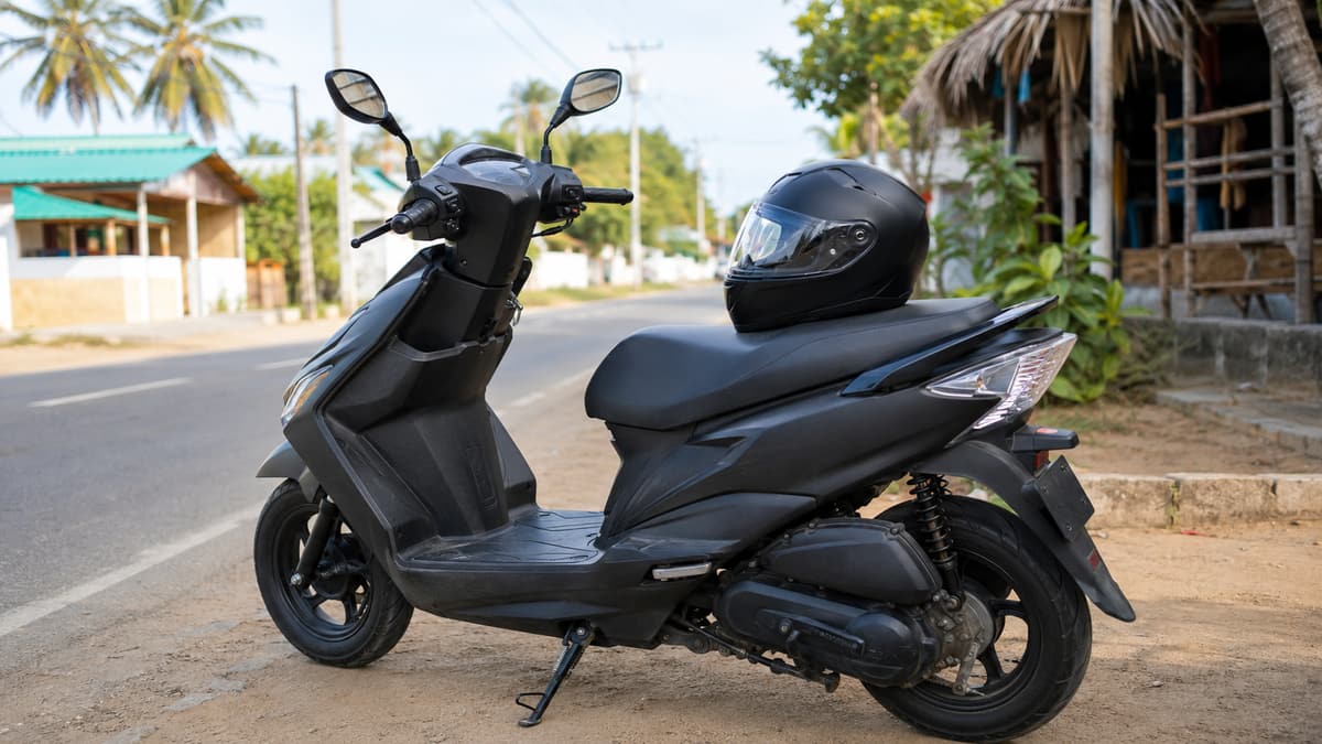 Scooter and Motorbike Safety in Arugam Bay: Avoiding the Injuries We See Most